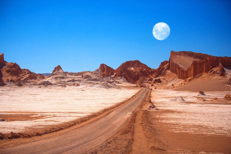 Valle de la Luna - Aliaksei - © Aliaksei / Adobe.com