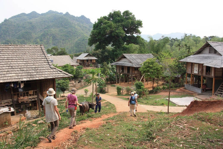 Wanderung im Mai Chau Tal - Anja Thöring