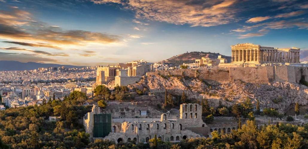 Akropolis bei Sonnenuntergang - moofushi - © moofushi / Adobe.com