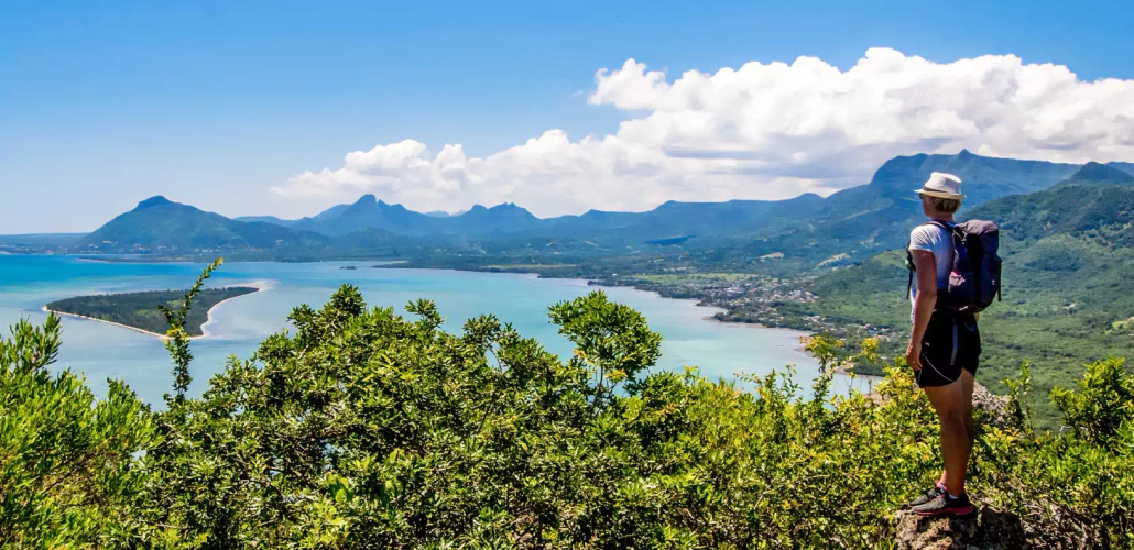 Ausblick vom Gipfel des Le Morne - karlosxii - © karlosxii / Adobe.com