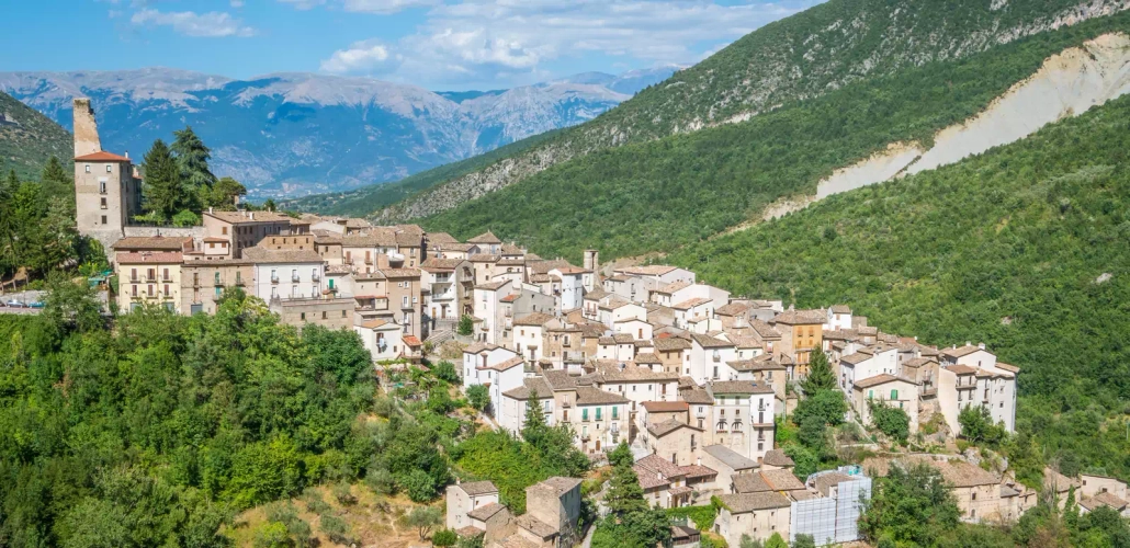 Blick auf Anversa degli Abruzzi - e55evu - © e55evu / adobe.com