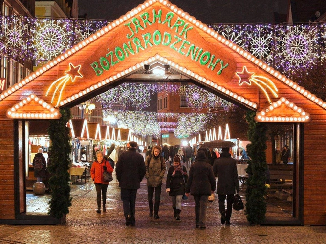 Breslau Weihnachtsmarkt - Darek Wylezol