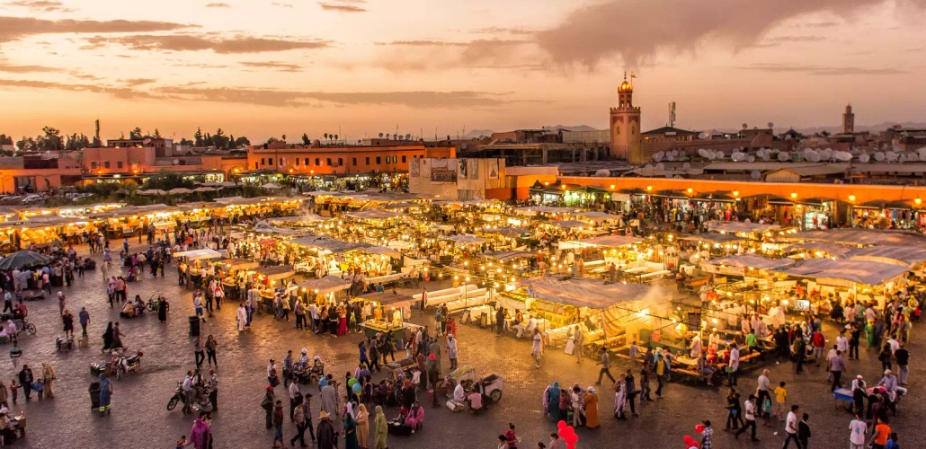 Marktplatz in Marrakesch - Blogtrip - © Blogtrip - adobe.com