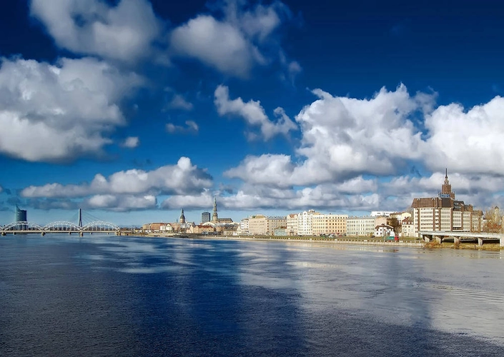 Rigablick auf die Daugava - Weite Welt Reisen