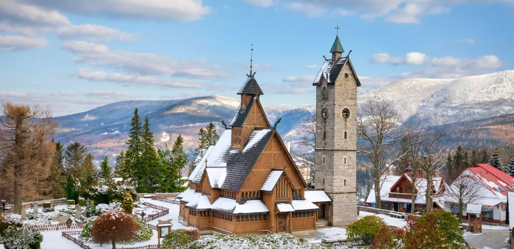 Stabholzkirche Wang - © bbsferrari - © bbsferrari / adobe.com