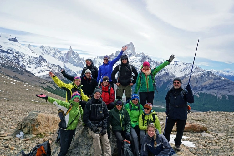 Gruppenfoto am Loma del Pliegue Tumbado 