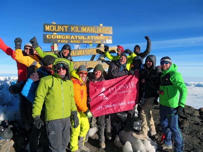 Am Gipfel des Kilimanjaro