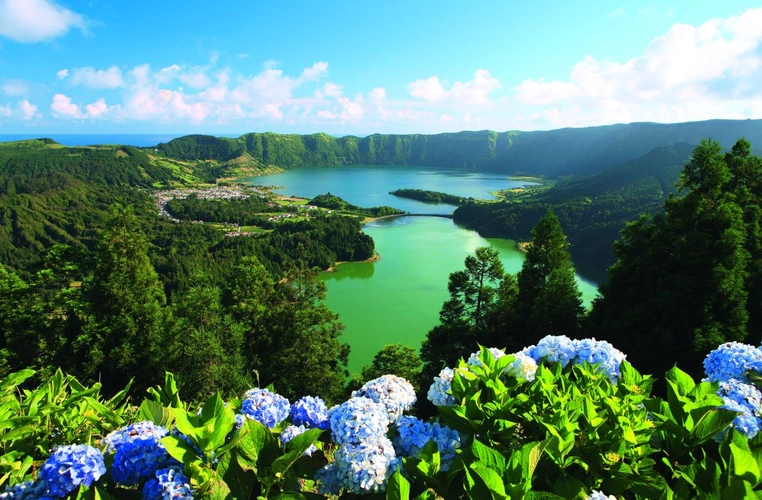 Blick auf den See von Sete Cidades, Insel Sao Miguel