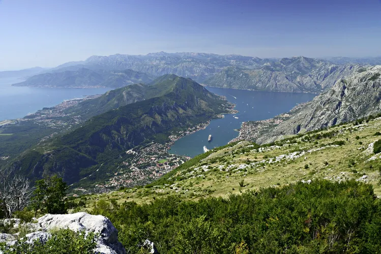 Blick auf die Bucht von KotorBlick auf die Bucht von Kotor