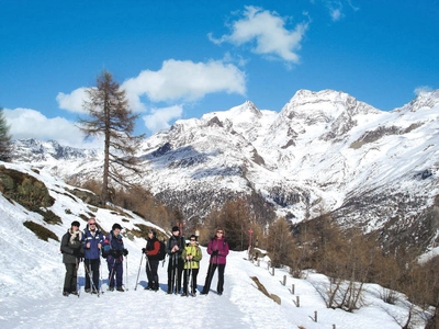 Winterwandern Abstieg Hannig Gruppe - Sabine Peter