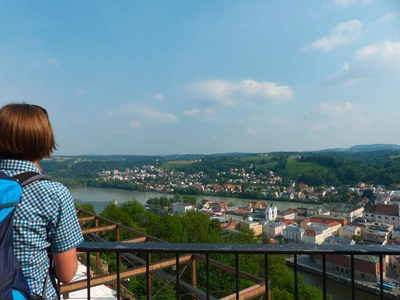 Am Ziel: Blick auf Passau - Monika Schmidmeier