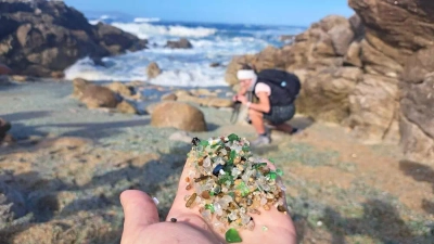An der Praia dos Cristais - Joanna Rudnik