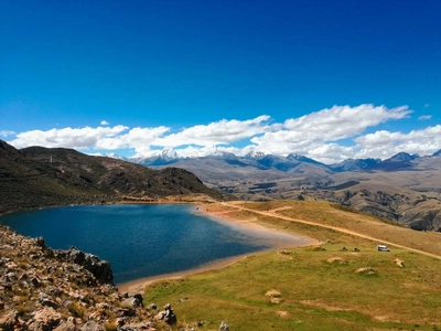 Antacocha-Lagune in der Cordillera Negra - Daniel Poppe