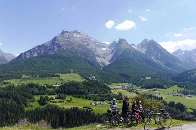 Auf dem Inn-Radweg bei Tarasp - Peter Dommermuth - P. Dommermuth