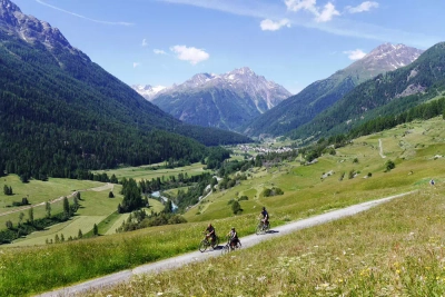 Auf dem Inn-Radweg - Peter Dommermuth - P. Dommermuth