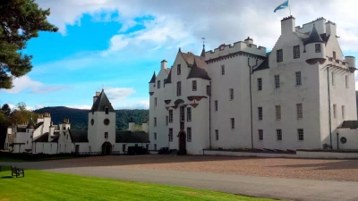 Blair Castle - Doris Dietrich