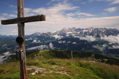 Blick von der Gasselhöh auf das Dachsteinmassiv - Gerd Thiel