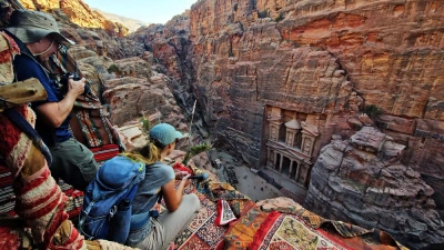 Blick auf das Schatzhaus in Petra - Maxim Podobed