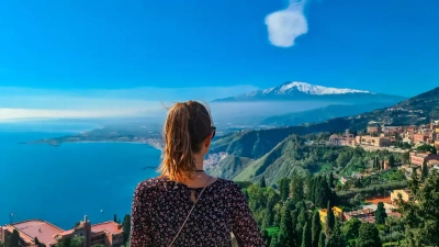 Blick auf den Etna von Taormina aus - Chris - © Chris / Adobe.com