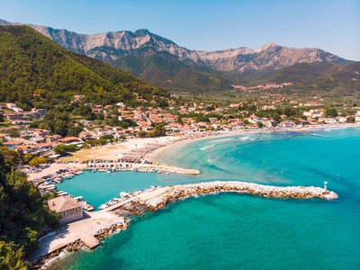 Blick auf den Golden Beach - Calin Stan - ©Calin Stan – Adobestock.com