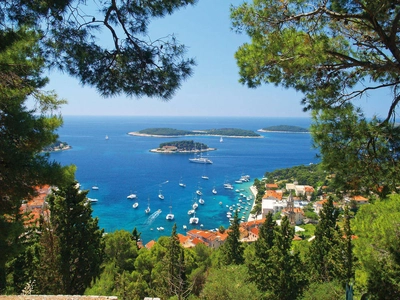 Blick auf Hvar - Sabine Schoen