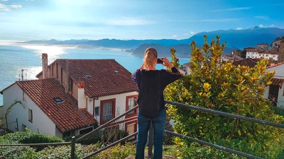 Blick auf Llastres - Dennis Gowitzke