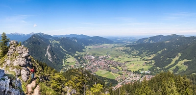 Blick auf Oberammergau - Frank Krautschick - Frank Krautschick /Adobe.com