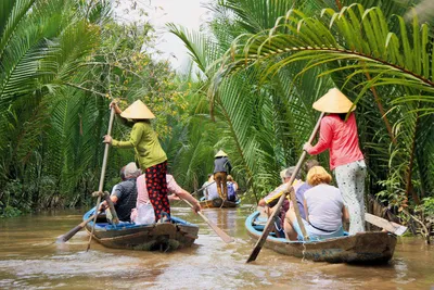 Bootsfahrt auf einem Seitenarm des Mekong - Jeannette Ahrens