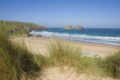 Bucht bei Holywell - VisitCornwall - © Adam Gibbard