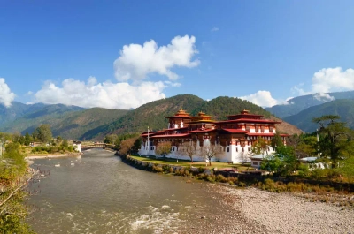 Der Punakha Dzong in Punakha - Frederik Schwall