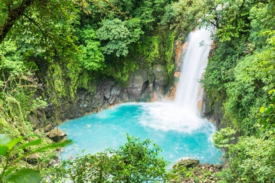 Der Río Celeste - roca83 - © roca83 / Adobe.com