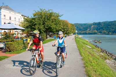 Donauradweg bei Aschach - Donau OÖ/Weissenbrunner - © Kärnten Werbung - Gerdl