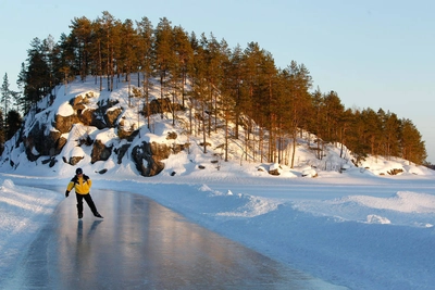 Eislaufen auf dem Saimaa-See - Hotel & Spa Resort Järvisydän