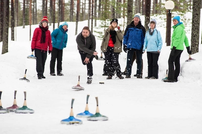 Gruppe beim Curling - Stefan Bunkofer