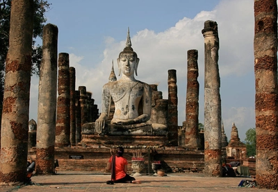 Historischer Park in Sukhothai - Sabine Müller