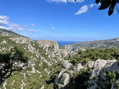 Hügeliges Sardinien -