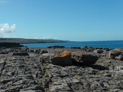 Im Burren - Y. Vöcks