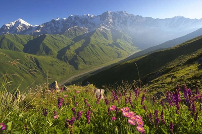 In den Bergen Georgiens - Darek Wylezol