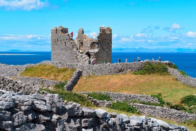 Inisheer - Nicole Kuhn