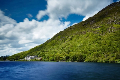 Kylemore Abbey - Big Smoke Studio - ©Big Smoke Studio for Tourism Ireland