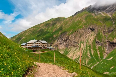 Kemptner Hütte - Alexander - © Alexander / Adobe.com