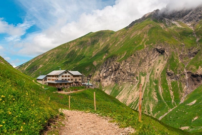 Kemptner Hütte - Alexander - © Alexander / Adobe.com