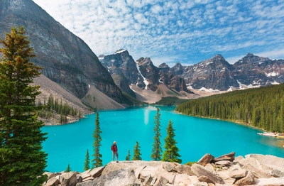 Moraine Lake - Galyna Andrushko - © Galyna Andrushko / Adobe.com