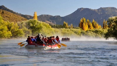 Rafting auf dem Limay-Fluss - Kallpa Photostock