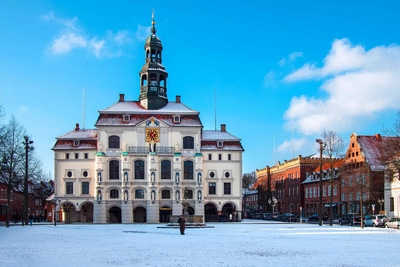 Rathausplatz in Lüneburg - Carl-Jürgen Bautsch - © Carl-Jürgen Bautsch/adobe.stock
