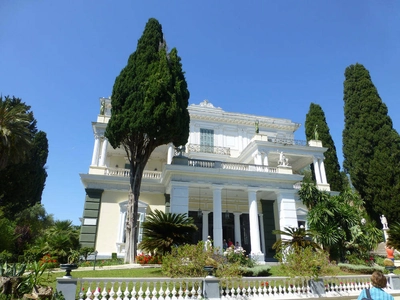 Schloss Achilleion - Tülin Wirsbowsky