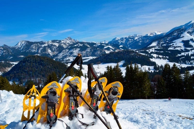 Schneeschuhe mit Ausblick - Peter Bartel