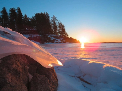 Sonnenaufgang über dem Saimaa-See - Viola Stratmann