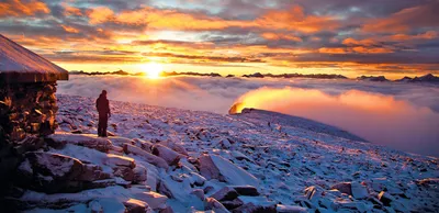 Sonnenuntergang in Winterlandschaft - Asgeir Helgestad - Asgeir Helgestad/Artic Light AS/visitnorway.com