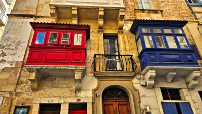 Typische Häuserfront in Valletta - Maxim Podobed